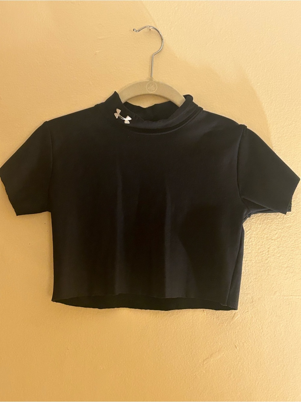 Under Armour Black Cropped Mock Neck Tee